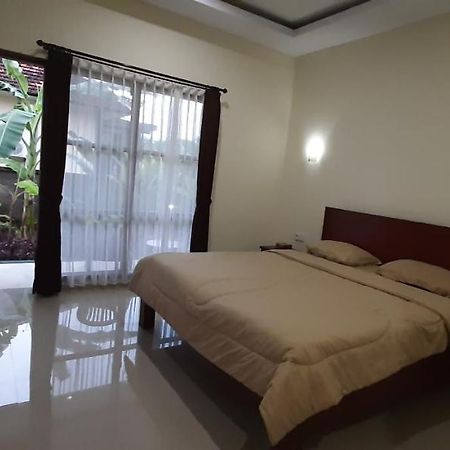 Kubu Doble Apartment Sanur  Exterior photo